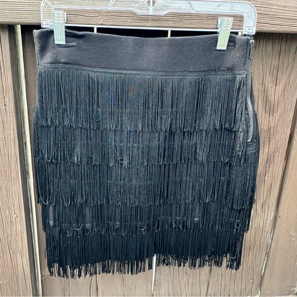 BCBG Black Fringe Mini Skirt Sz Medium NWT - Picture 3 of 5